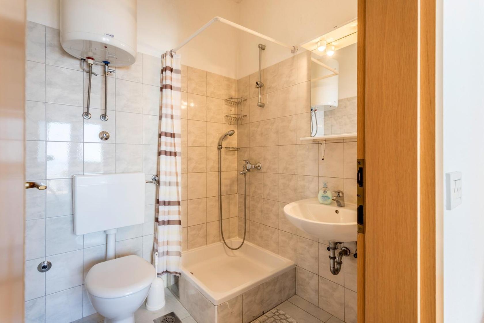 Apartments With A Parking Space Baska Voda, Makarska - 301 المظهر الخارجي الصورة