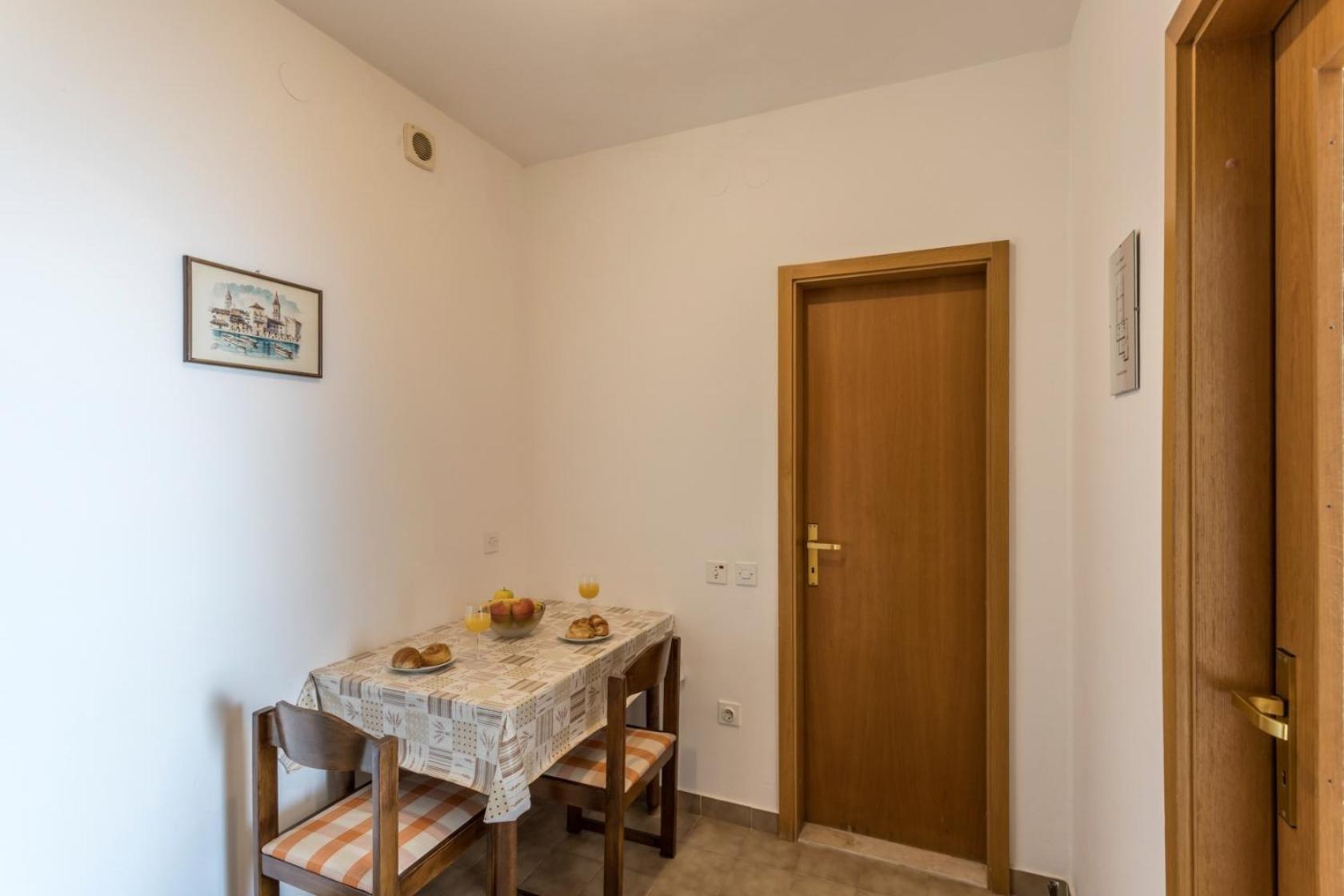 Apartments With A Parking Space Baska Voda, Makarska - 301 المظهر الخارجي الصورة