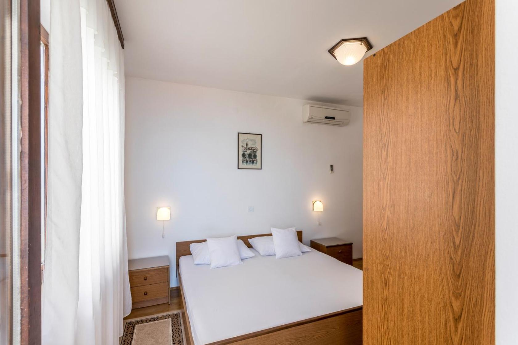 Apartments With A Parking Space Baska Voda, Makarska - 301 الغرفة الصورة